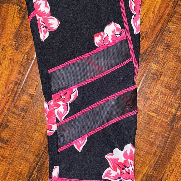 Workout pants - Picture 2 of 6